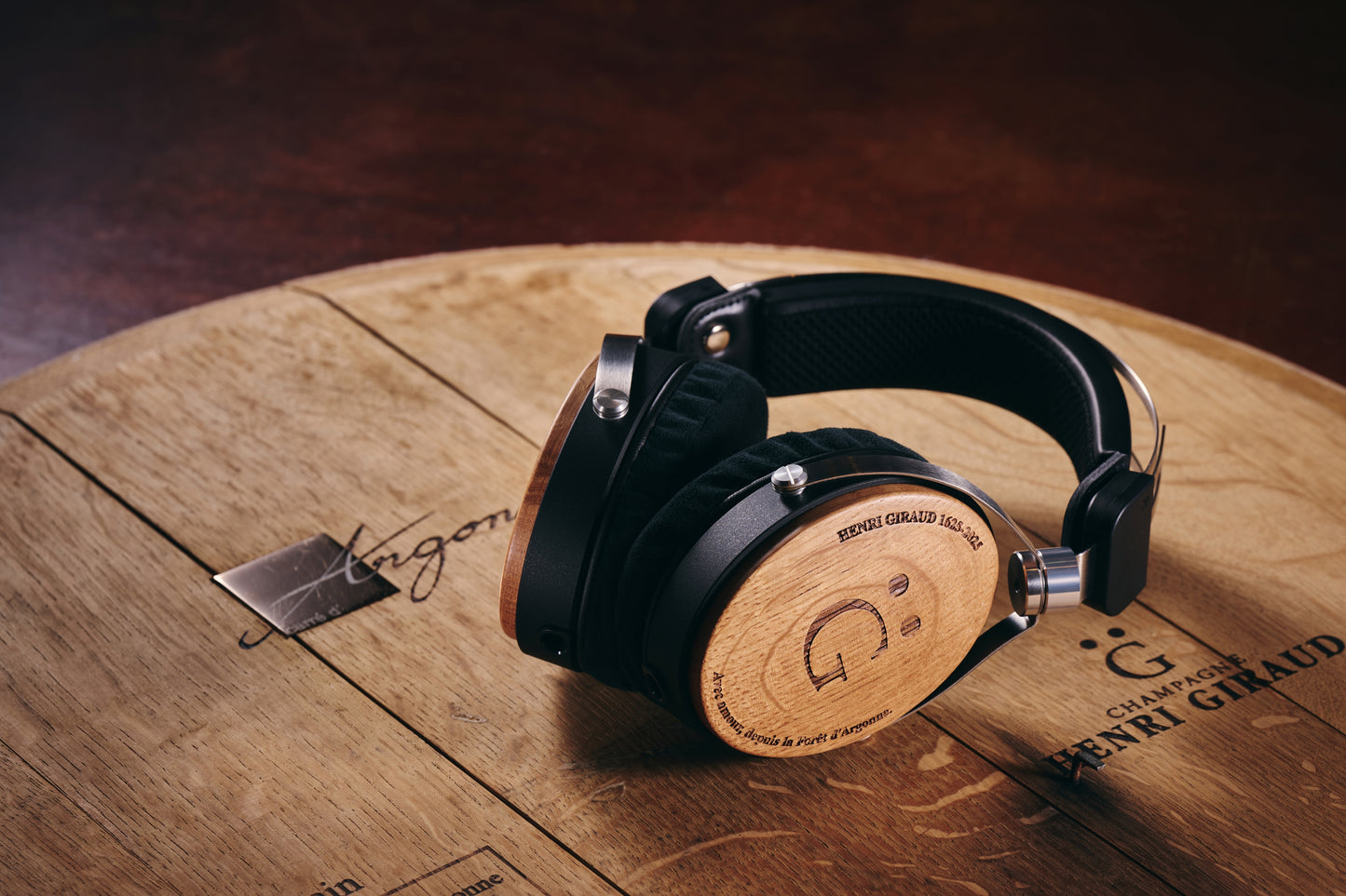 Historic Phone Henri Giraud 400th Anniversary